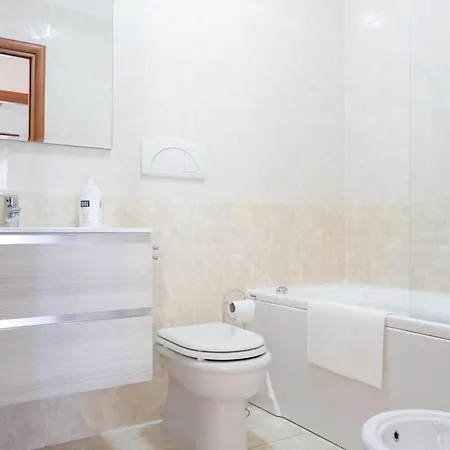 Moderna 60 M2 Con Terrazzo A Parco Leonardo - 5 Min Da Aeroporto Fco E Fiera Di Roma - Promo Inverno *