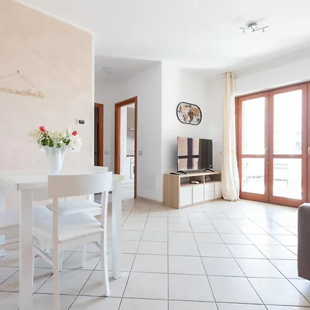 Moderna 60 M2 Con Terrazzo A Parco Leonardo - 5 Min Da Aeroporto Fco E Fiera Di Roma - Promo Inverno Apartman Fiumicino