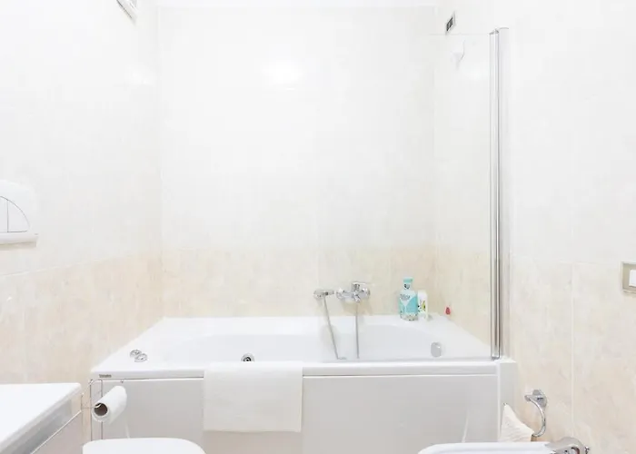 60 M2 Con Terrazzo A Parco Leonardo - 5 Min Da Aeroporto E Fiera Di Roma Apartament