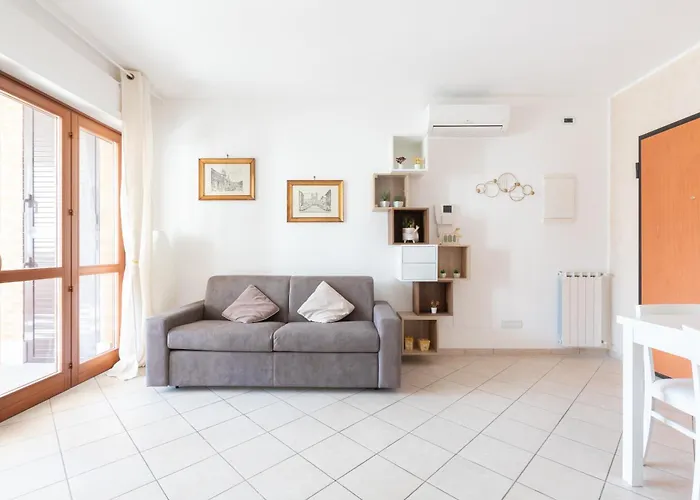 Apartament 60 M2 Con Terrazzo A Parco Leonardo - 5 Min Da Aeroporto E Fiera Di Roma