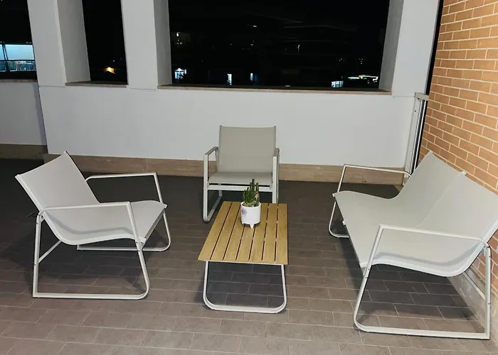 60 M2 Con Terrazzo A Parco Leonardo - 5 Min Da Aeroporto E Fiera Di Roma * Fiumicino